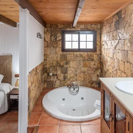 Jimena By Ruralidays * نيرخا